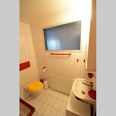 Modern Penthouse Apartment, Close To Everything *