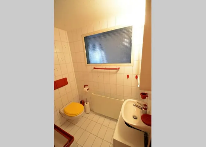 Modern Penthouse Apartment, Close To Everything *